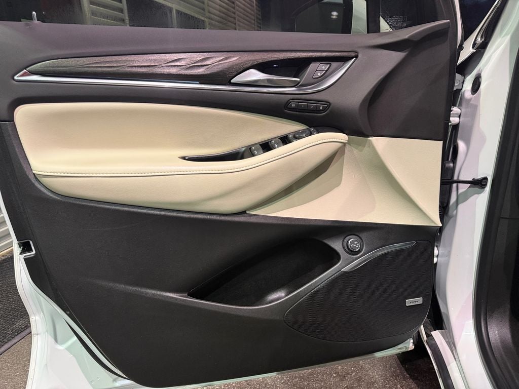 2022 Buick Enclave Avenir