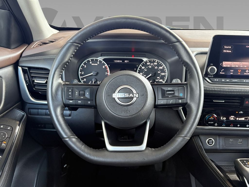 2022 Nissan Rogue SL