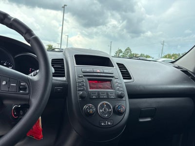 2013 Kia Soul Base