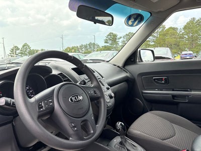 2013 Kia Soul Base