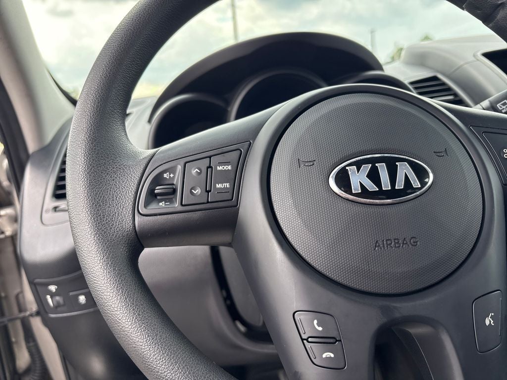 2013 Kia Soul Base