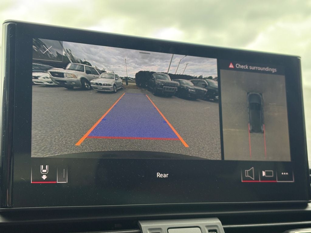 2022 Audi Q5 S line Premium Plus