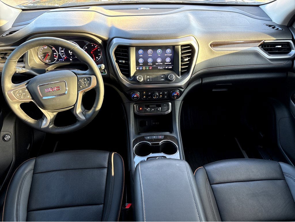 2023 GMC Acadia AT4