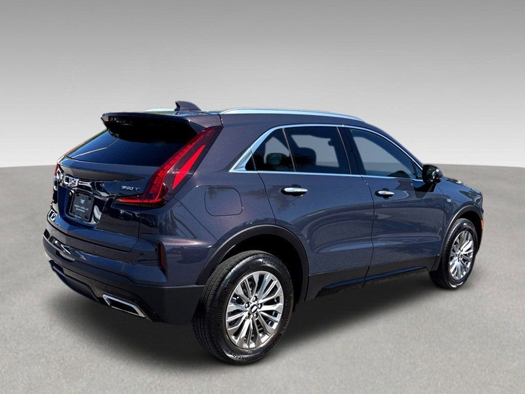 2025 Cadillac XT4 Premium Luxury