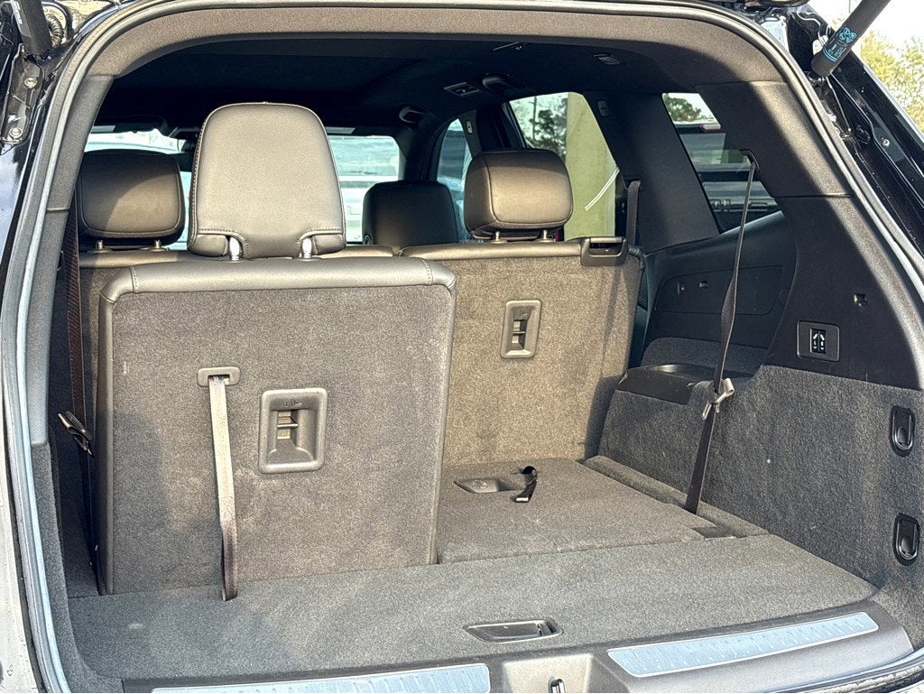 2024 Cadillac XT6 Luxury