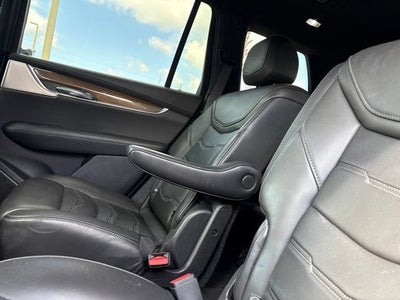 2023 Cadillac XT6 Premium Luxury