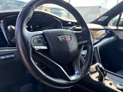 2023 Cadillac XT6 Premium Luxury