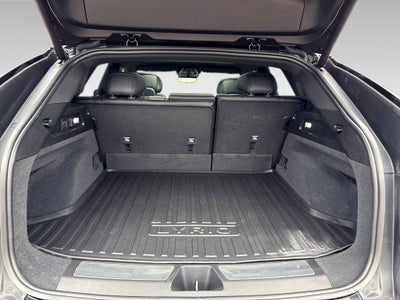 2025 Cadillac LYRIQ Luxury 2