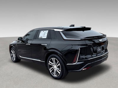 2025 Cadillac LYRIQ Luxury 2