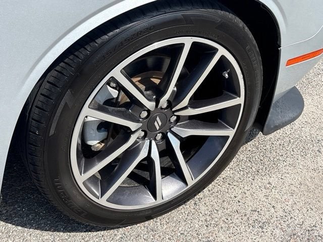 2023 Dodge Challenger R/T - Photo 25