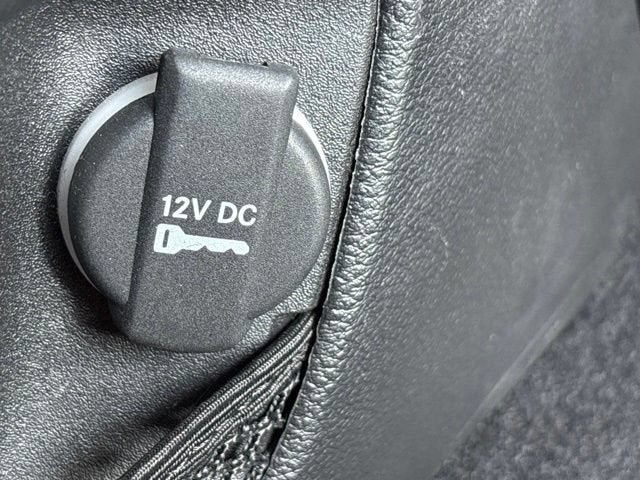 2023 Dodge Challenger R/T - Photo 28