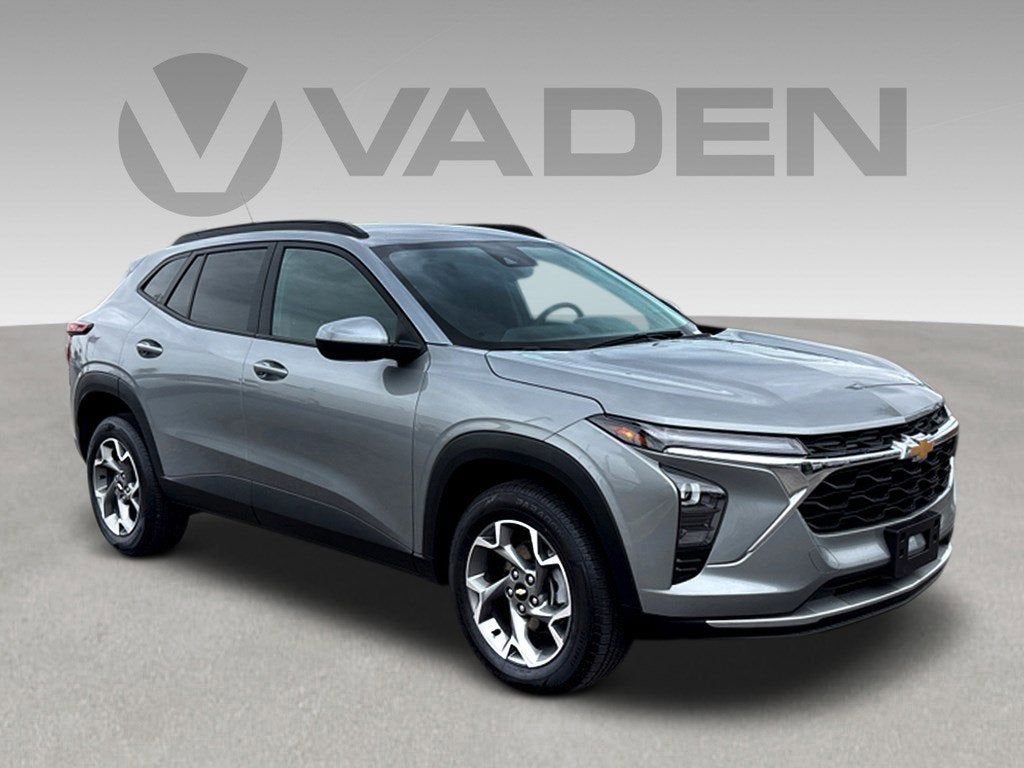 2025 Chevrolet Trax LT's photo