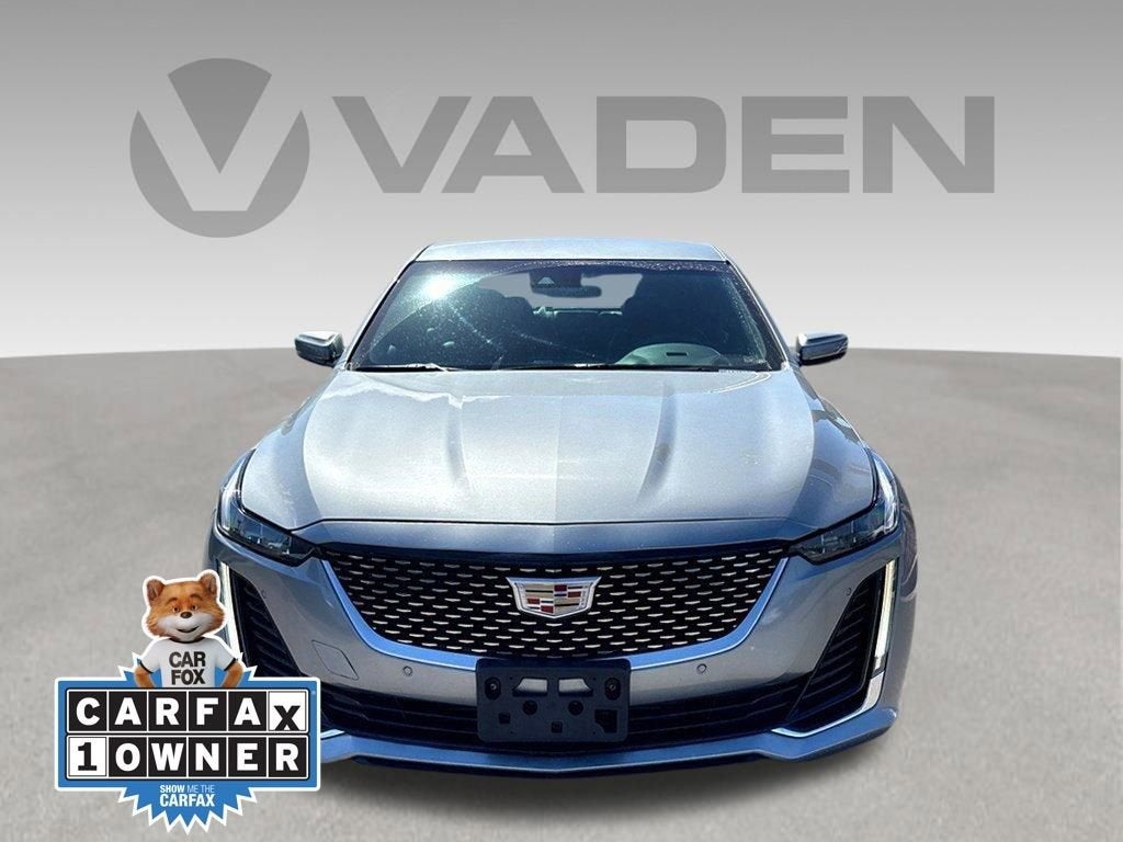 2023 Cadillac CT5 Luxury - Photo 2
