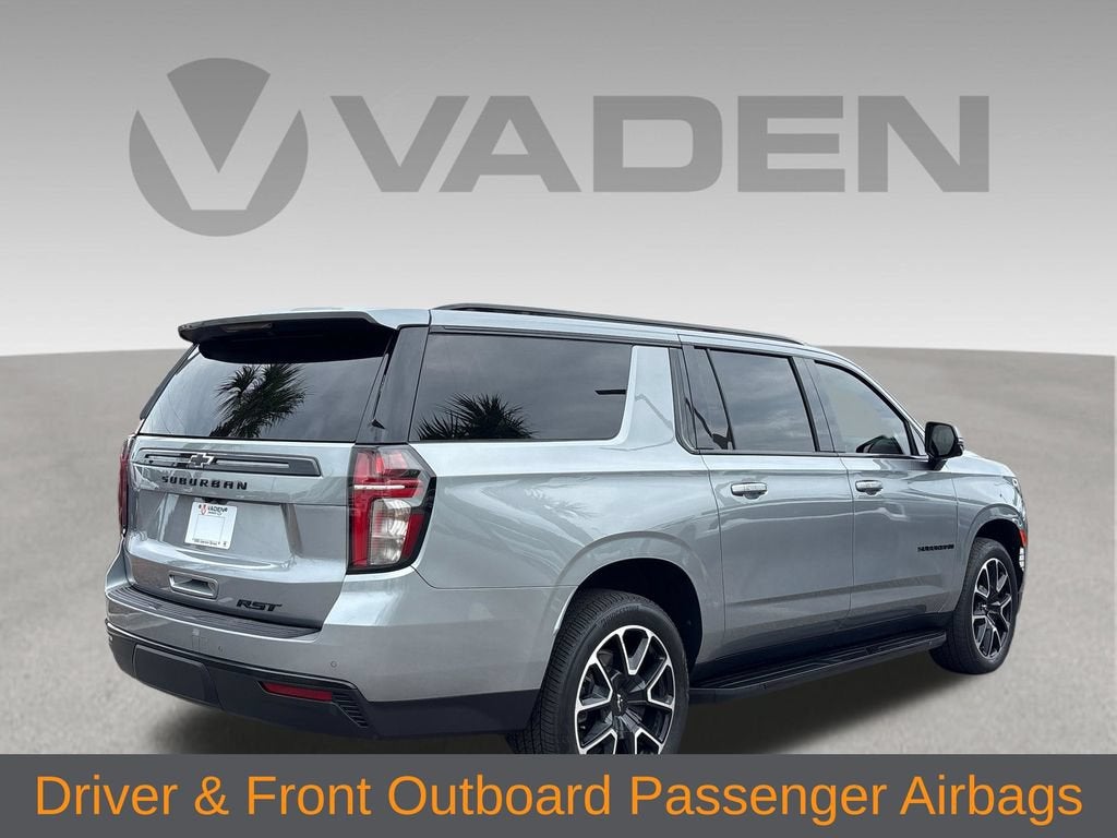 2023 Chevrolet Suburban RST