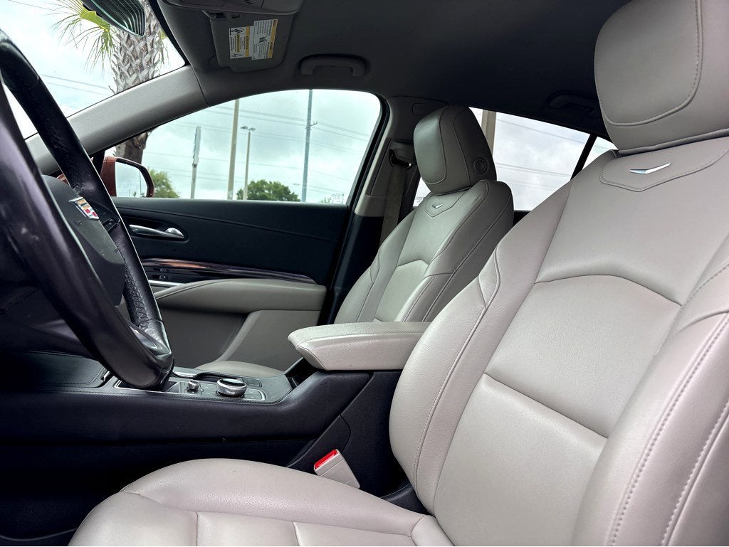2019 Cadillac XT4 FWD Luxury