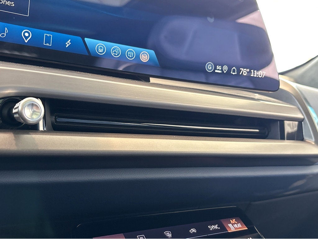 2026 Cadillac VISTIQ Premium Luxury