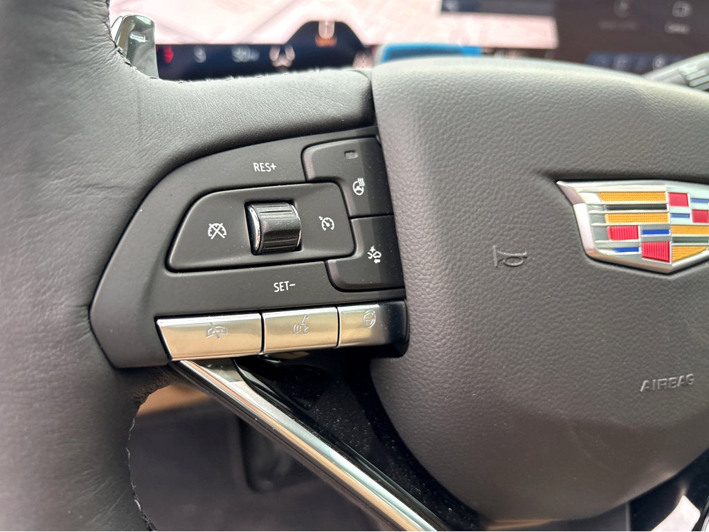 2025 Cadillac XT5 Luxury