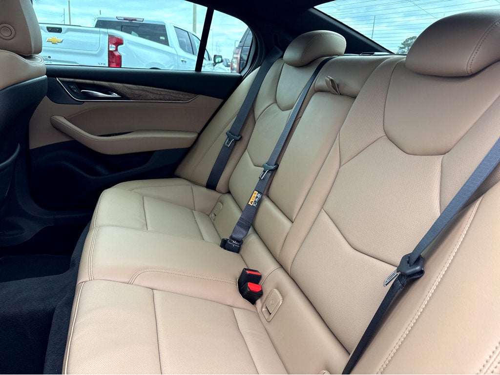 2025 Cadillac XT5 Luxury