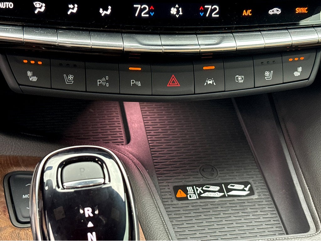 2025 Cadillac XT5 Luxury