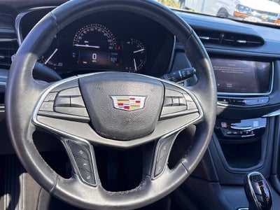 2017 Cadillac XT5 Luxury FWD