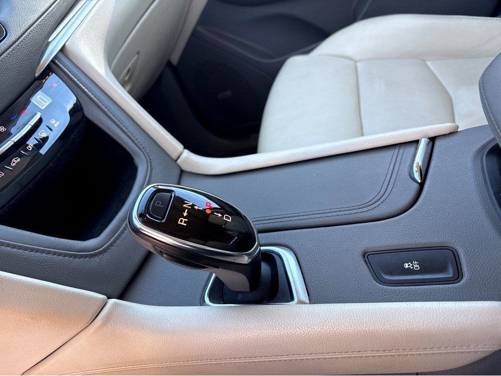 2017 Cadillac XT5 Luxury FWD