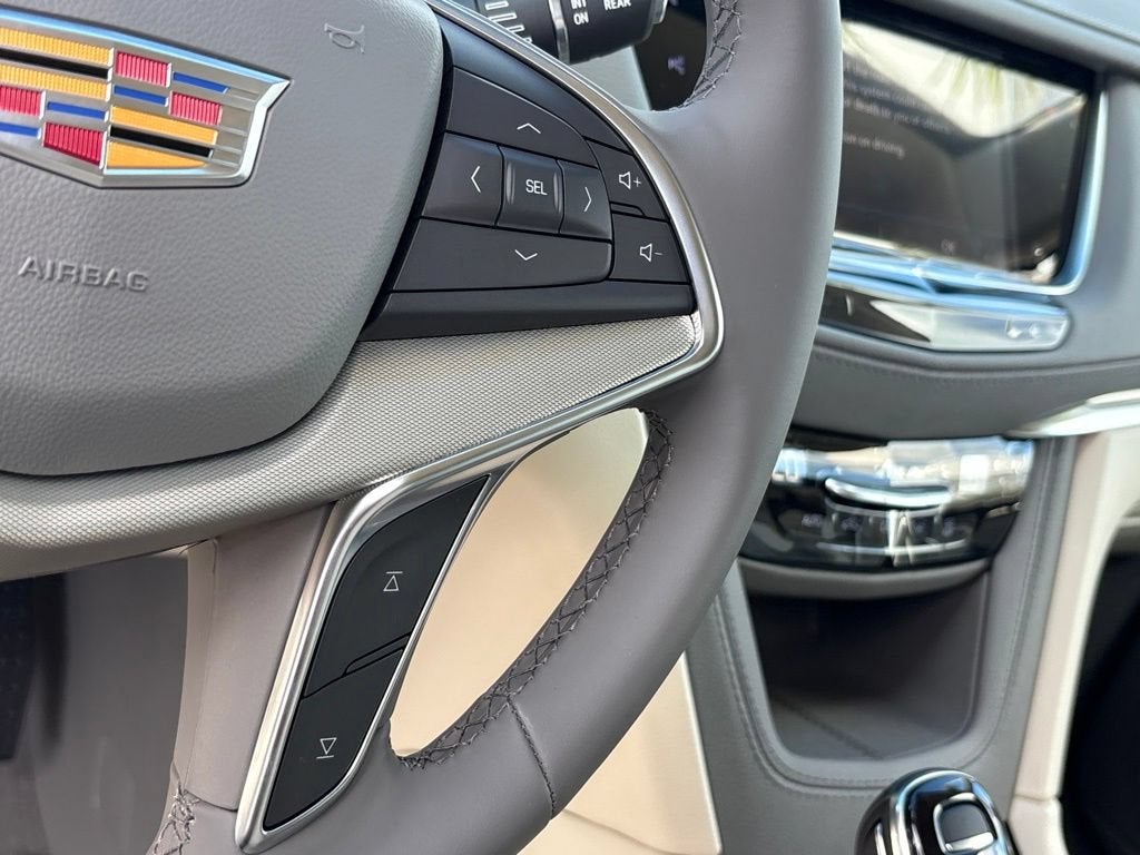 2026 Cadillac XT5 Premium Luxury