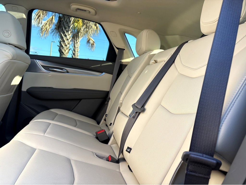 2025 Cadillac XT5 Premium Luxury