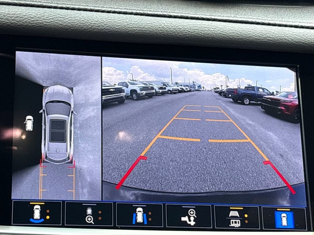 2026 Cadillac XT5 Sport