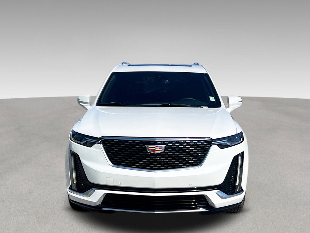 2025 Cadillac XT6 Luxury