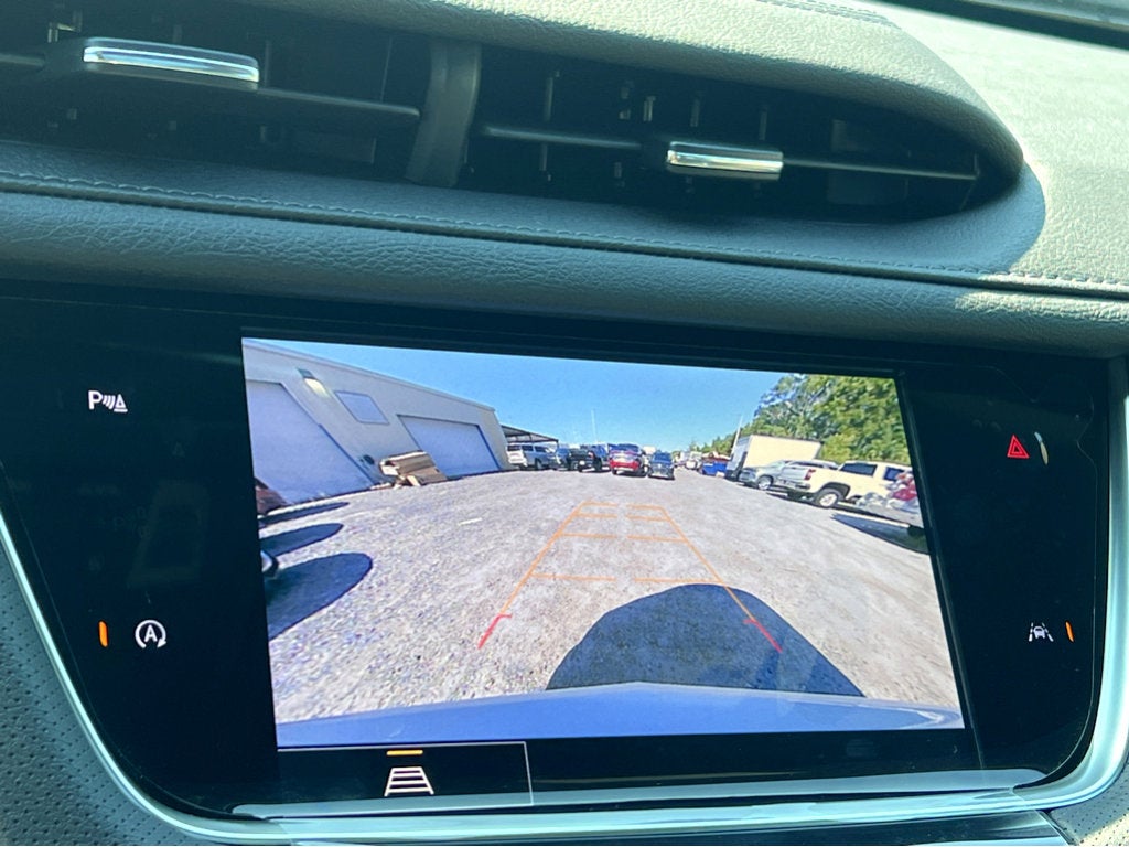 2025 Cadillac XT6 Luxury