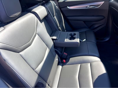 2025 Cadillac XT6 Luxury