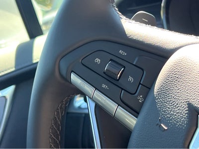 2025 Cadillac XT6 Luxury