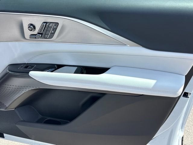 2027 Cadillac LYRIQ Luxury