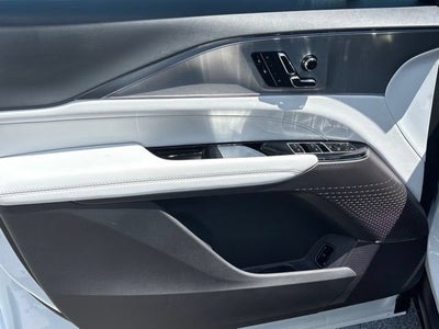 2027 Cadillac LYRIQ Luxury