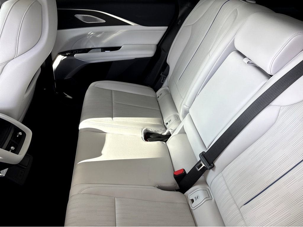 2026 Cadillac LYRIQ Premium Luxury