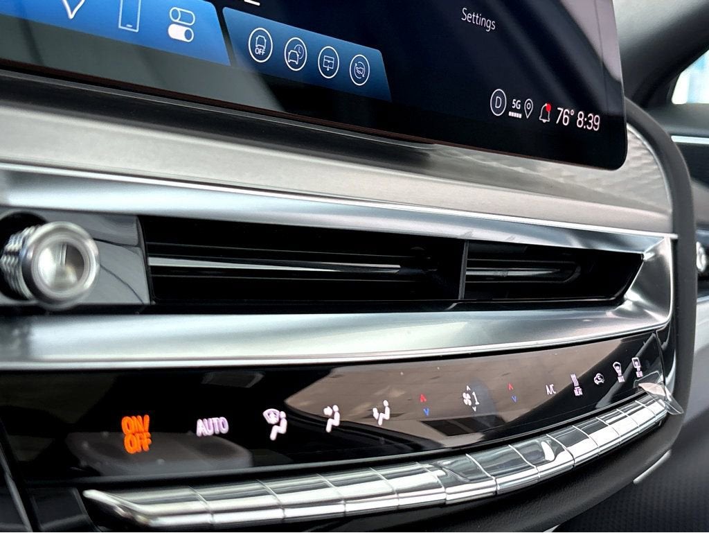 2026 Cadillac LYRIQ Premium Luxury