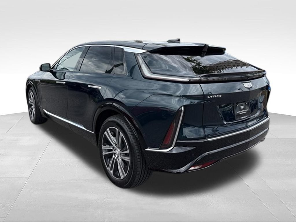 2027 Cadillac LYRIQ Premium Luxury