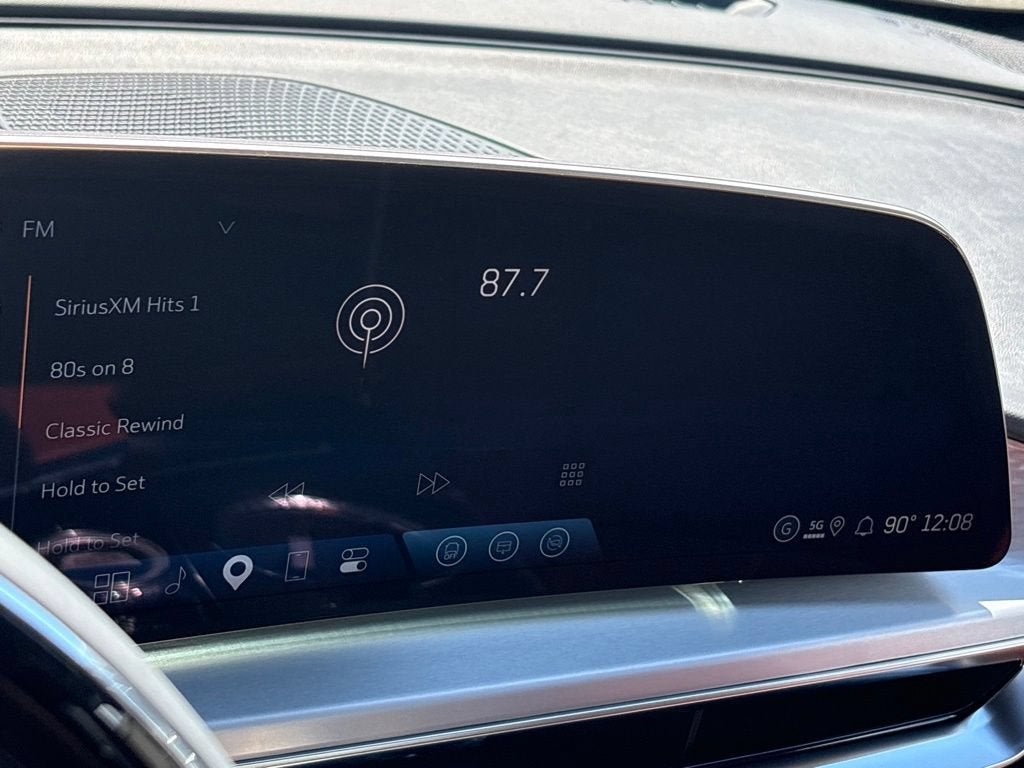 2027 Cadillac LYRIQ Signature Luxury