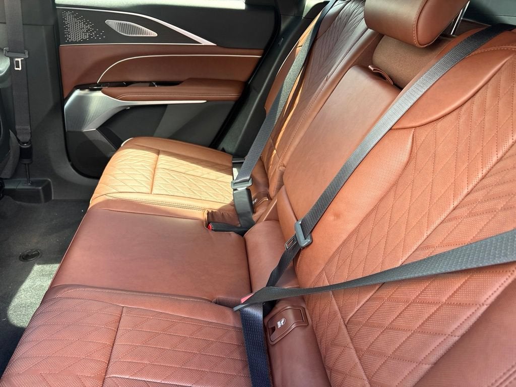2027 Cadillac LYRIQ Signature Luxury