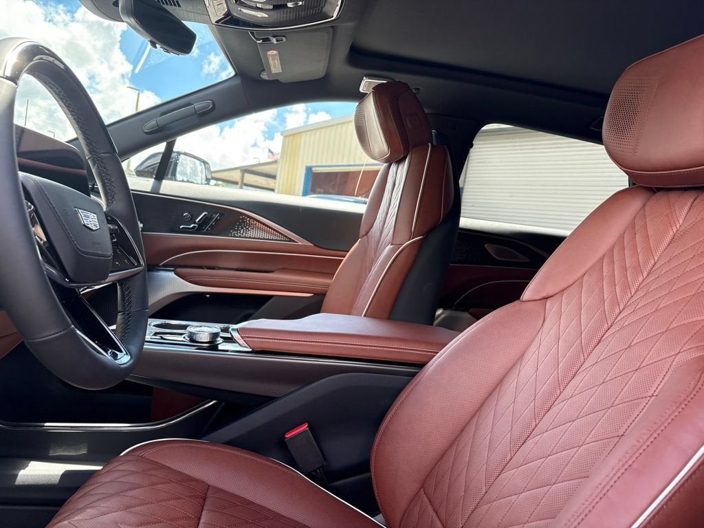 2027 Cadillac LYRIQ Signature Luxury