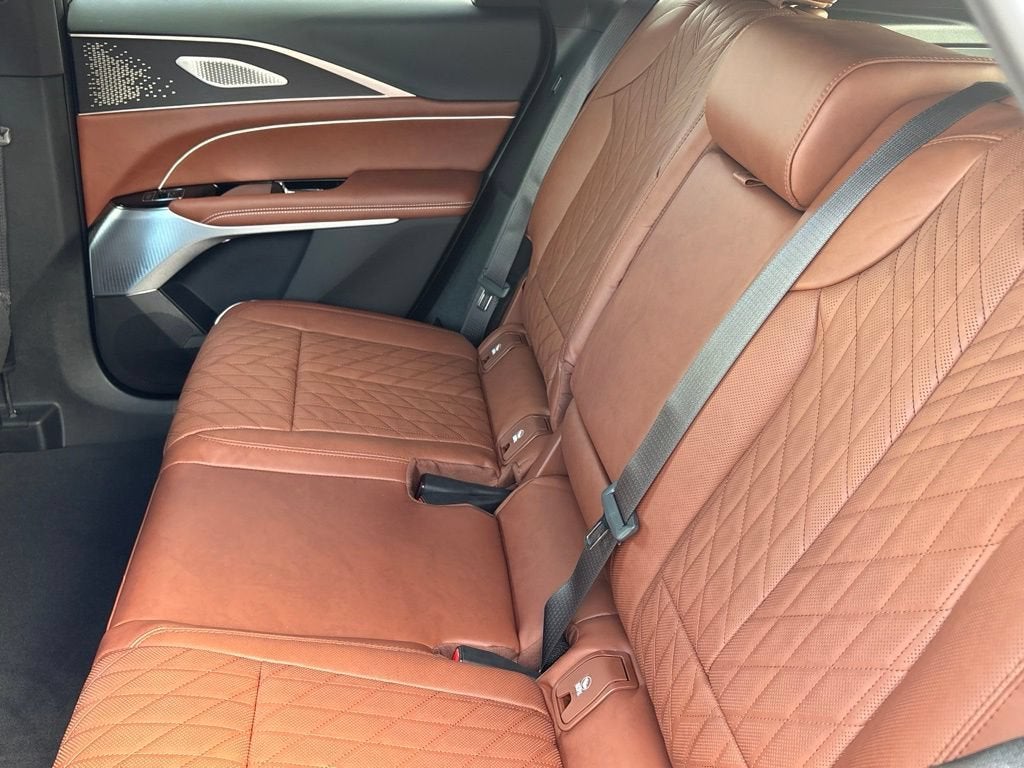 2027 Cadillac LYRIQ Signature Sport