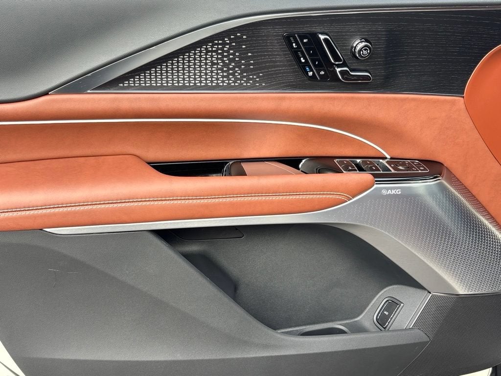 2027 Cadillac LYRIQ Signature Sport