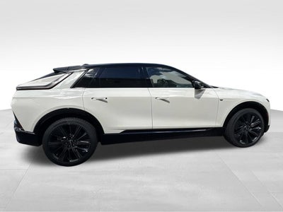 2027 Cadillac LYRIQ Signature Sport