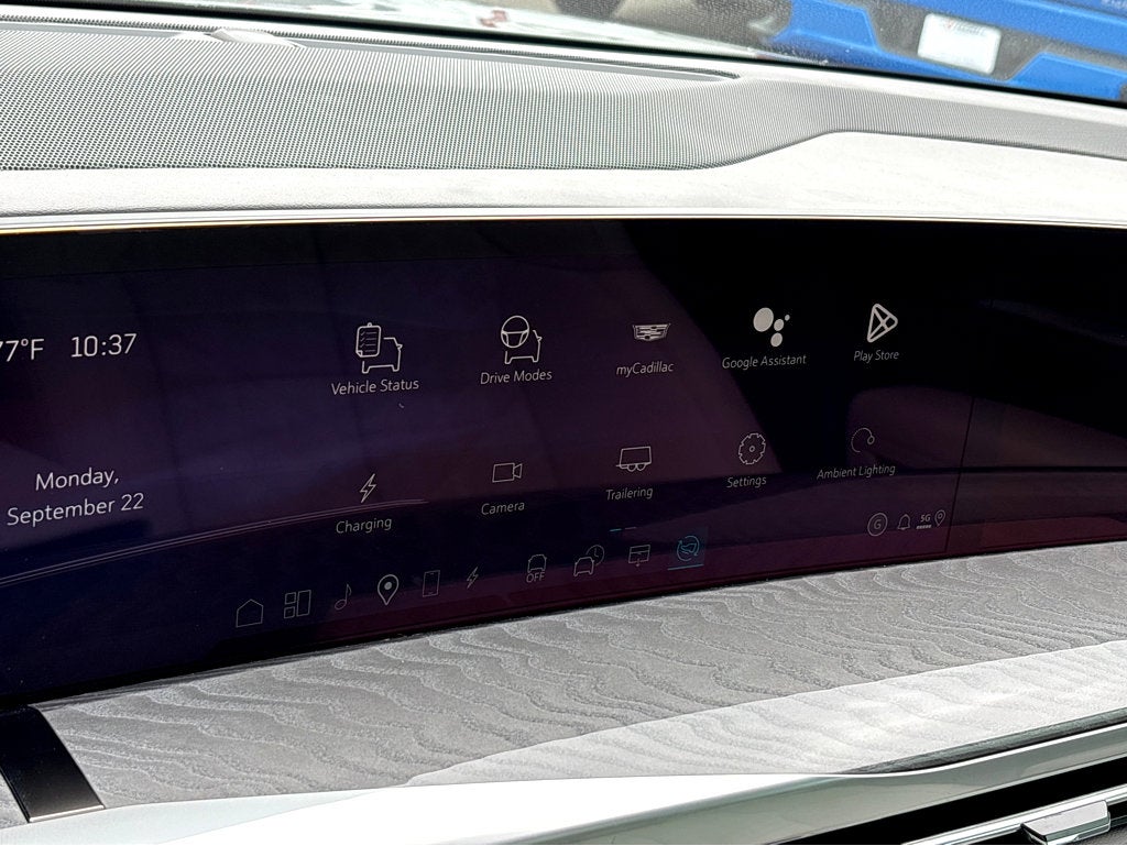 2026 Cadillac ESCALADE IQL Sport