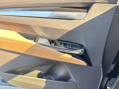2026 Cadillac Escalade ESV Luxury