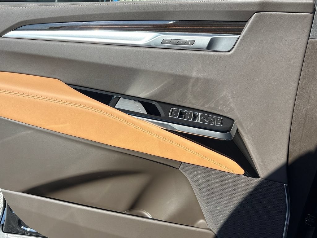 2026 Cadillac Escalade ESV Luxury
