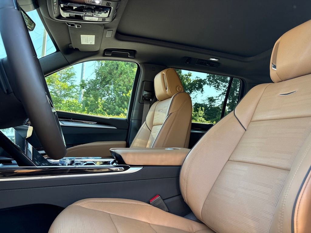 2026 Cadillac Escalade ESV Luxury