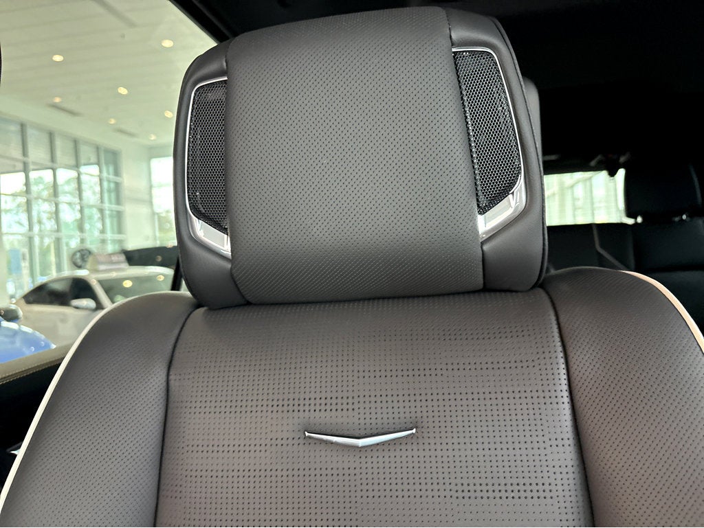 2026 Cadillac Escalade Luxury