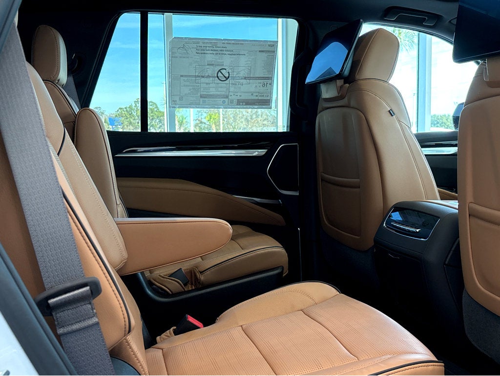 2026 Cadillac Escalade Luxury