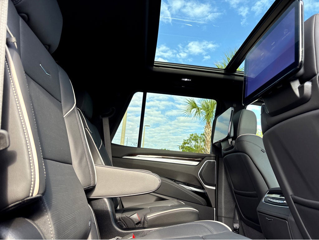 2026 Cadillac Escalade Luxury